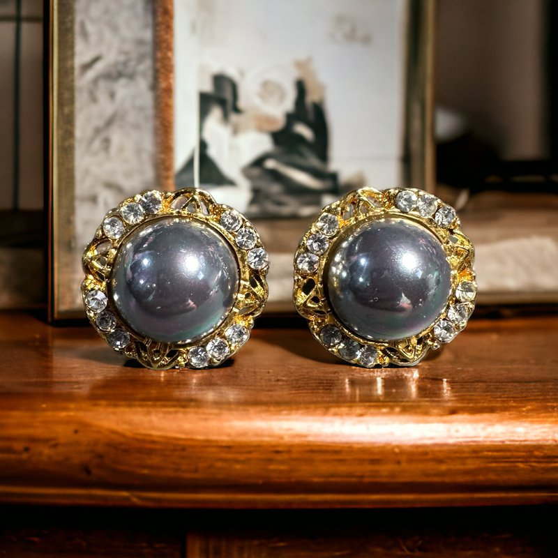 【Seeds of the Future】Vintage Pearl Sea Blue / Unique Elegant Classic Earrings - ต่างหู - สแตนเลส สีน้ำเงิน