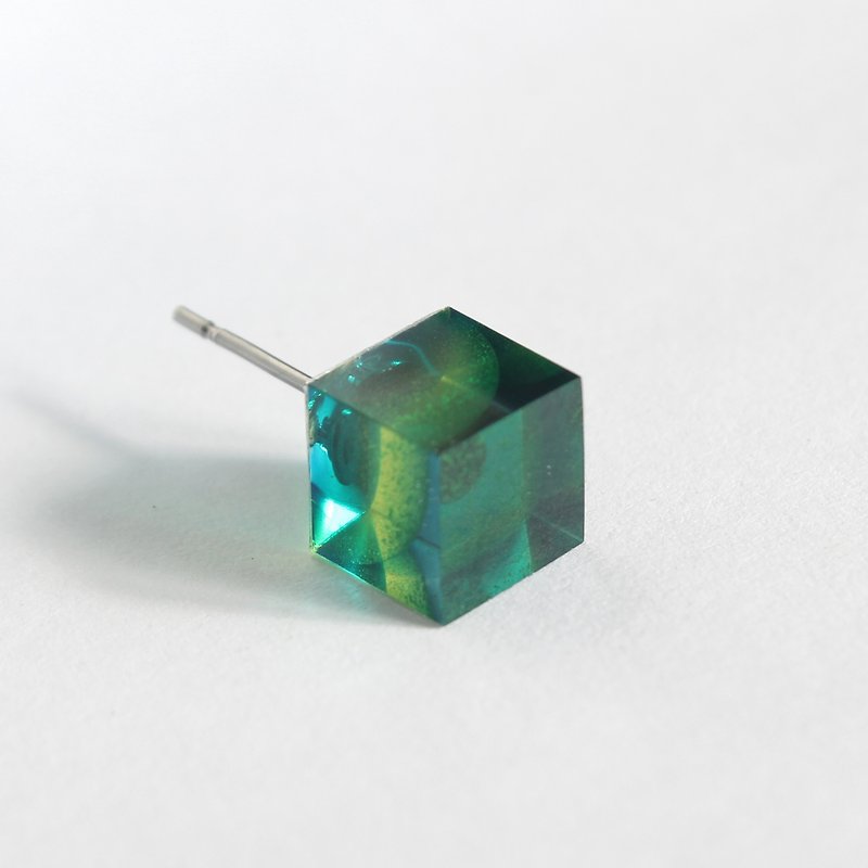 樹脂耳環 / 458 / 暗潮 Undertow - 單隻 - 耳環/耳夾 - 樹脂 綠色