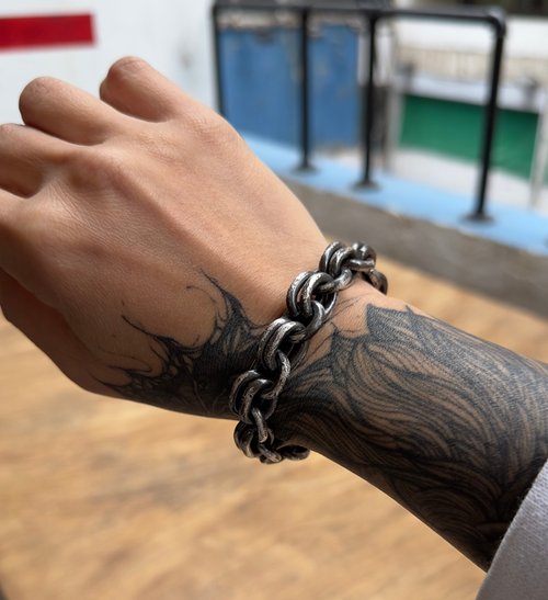 アンティークスターリングシルバーブレスレット刻印ありオリジナル130g重い アンティークスターリングシルバーブレスレット刻印あり