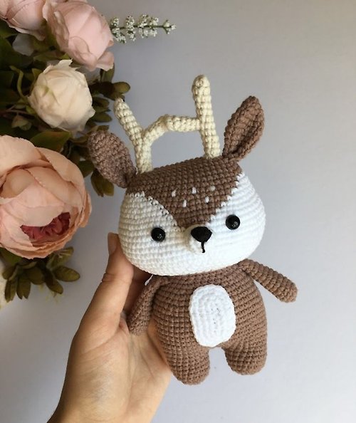 KnitInBy Baby toy, baby gift, little deer toy, deer figurines, woodland nursery decor.