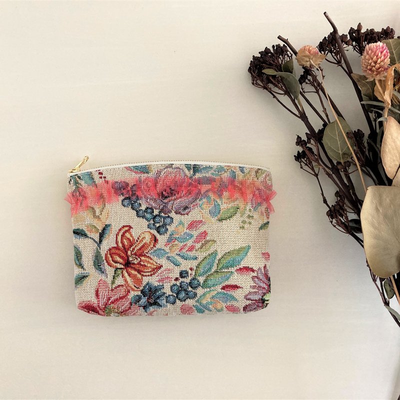 Gobelin Weave Tulle Frill Gusseted Pouch Flower lover x Pink Frill - Toiletry Bags & Pouches - Cotton & Hemp Khaki