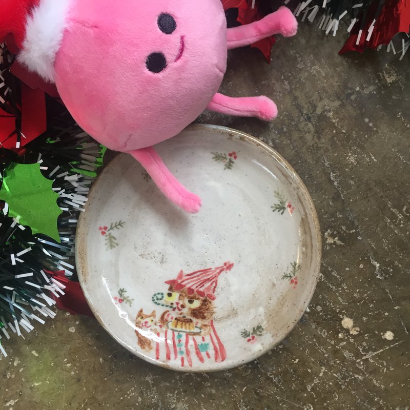 hand painting Christmas cat ceramic plate - Small Plates & Saucers - Pottery Red