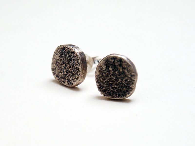 Coal Series  #a274  Melted Rock Earring - ต่างหู - เงิน สีเงิน