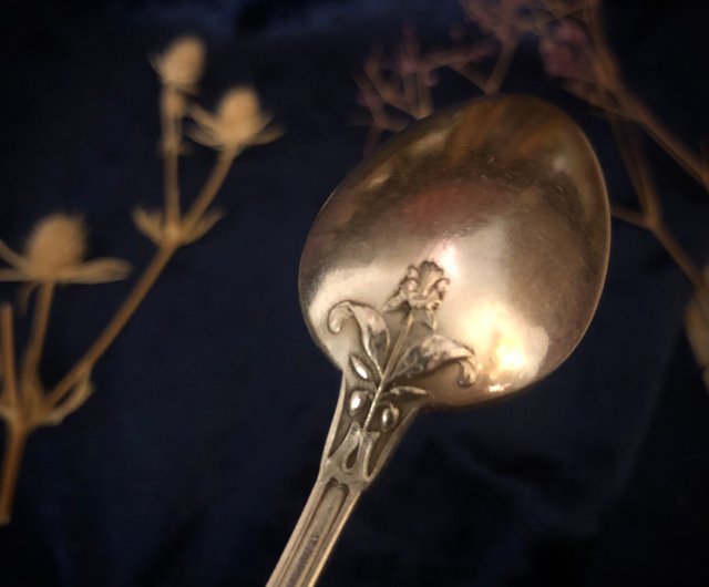 ロシア様式 フランス 銀無垢 800 13.7㎝ ティースプーン 2本 希少ロシア様式 フランス 純銀 800 13.7㎝ ティースプーン 2本