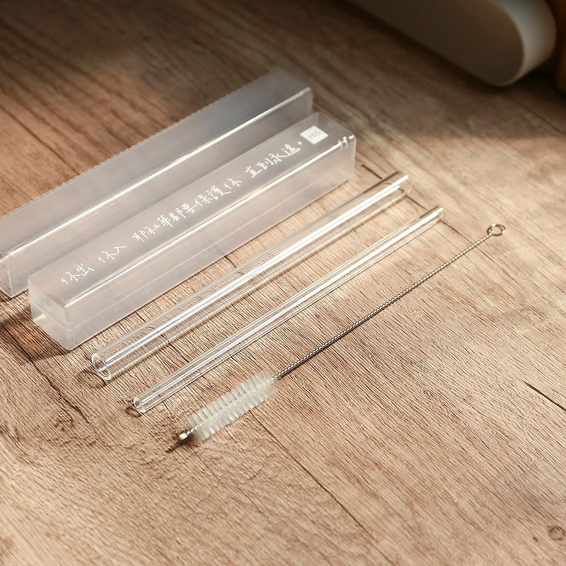 HIS - Glass Straw Set with Textured Pull-out Box, Scripture-inspired Design. - อื่นๆ - แก้ว สีเงิน