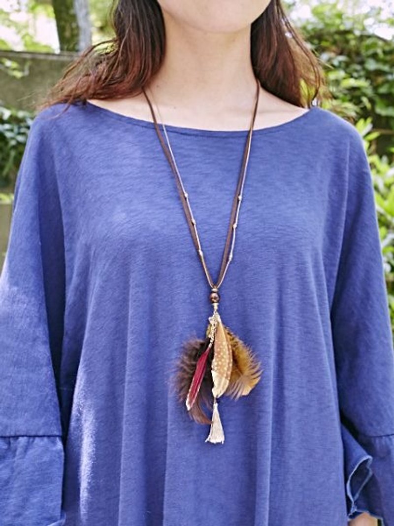【Pre-order】 ☼ feather tassel gem necklace ☼ (three-color) - สร้อยคอ - ผ้าฝ้าย/ผ้าลินิน หลากหลายสี
