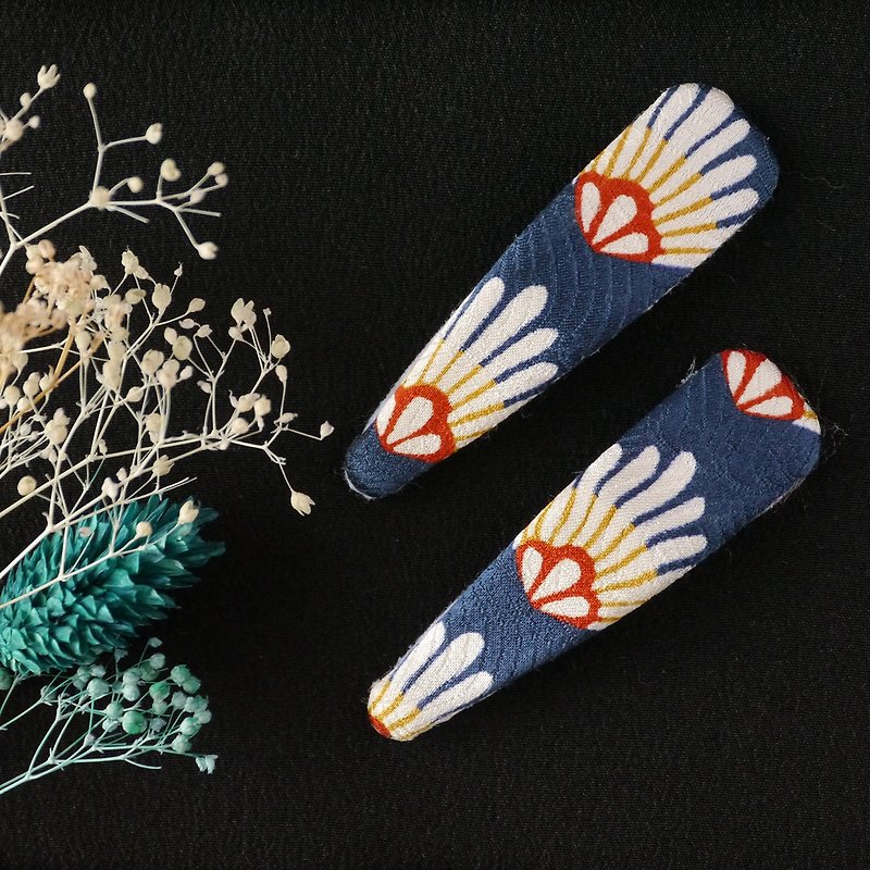 Resale Happy Hair Ornament Kimono Hairpin Kikubun Silk - เครื่องประดับผม - ผ้าไหม สีน้ำเงิน