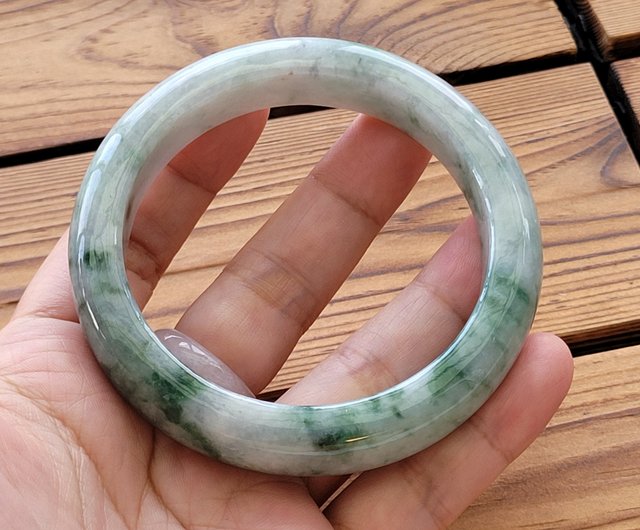 本翡翠ちらほら青緑花柄ブレスレット