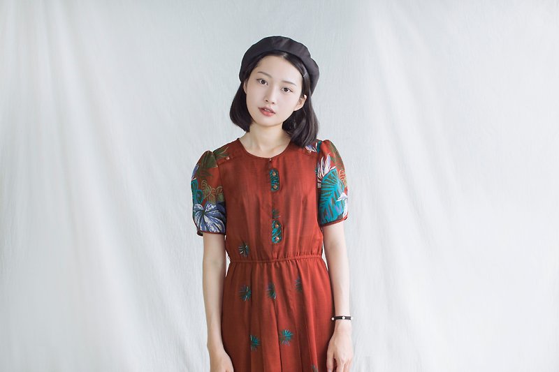 Orange-red tropical jungle vintage short-sleeved dress - One Piece Dresses - Other Materials Red
