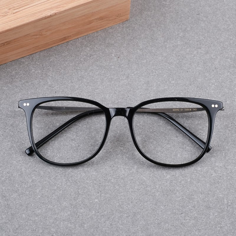 【福祉】超軽量大丸箱軽量メタルテンプルメガネフレーム - 眼鏡・フレーム - その他の素材 ブラック