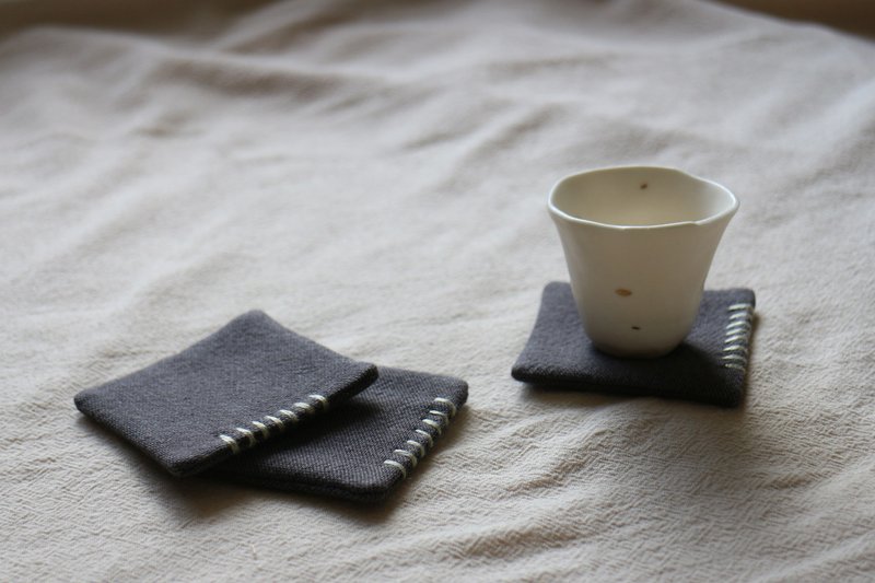 Mini embroidered coaster/medium gray - Coasters - Cotton & Hemp Gray