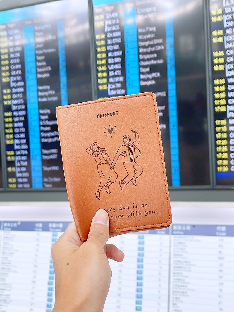 Customized travel passport cover with portrait pattern | Two of the same style with discounted price, 6 colors and free sentence addition - ที่เก็บพาสปอร์ต - หนังเทียม 