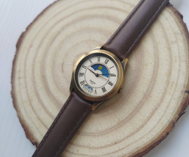 Vintage citizen discount moon phase watch