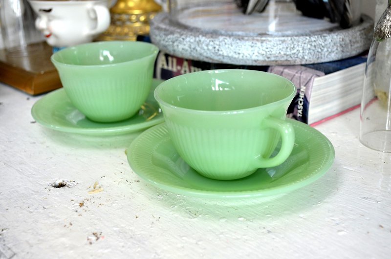 FIRE KING 翡翠半透玻璃茶杯 60s古董品Jadeite Glasses Tea Cup - 茶具/茶杯 - 玻璃 綠色