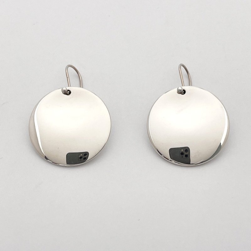 【日本直送 中古美品】ティファニー TIFFANY&Co. ピアス エルサペレッティ ラウンド シルバー925/K14ホワイトゴールド - 耳環/耳夾/耳骨夾 - 純銀 銀色