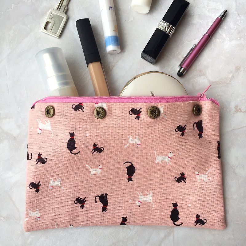 Zipper pouch (Button cube insert) - Toiletry Bags & Pouches - Cotton & Hemp Pink