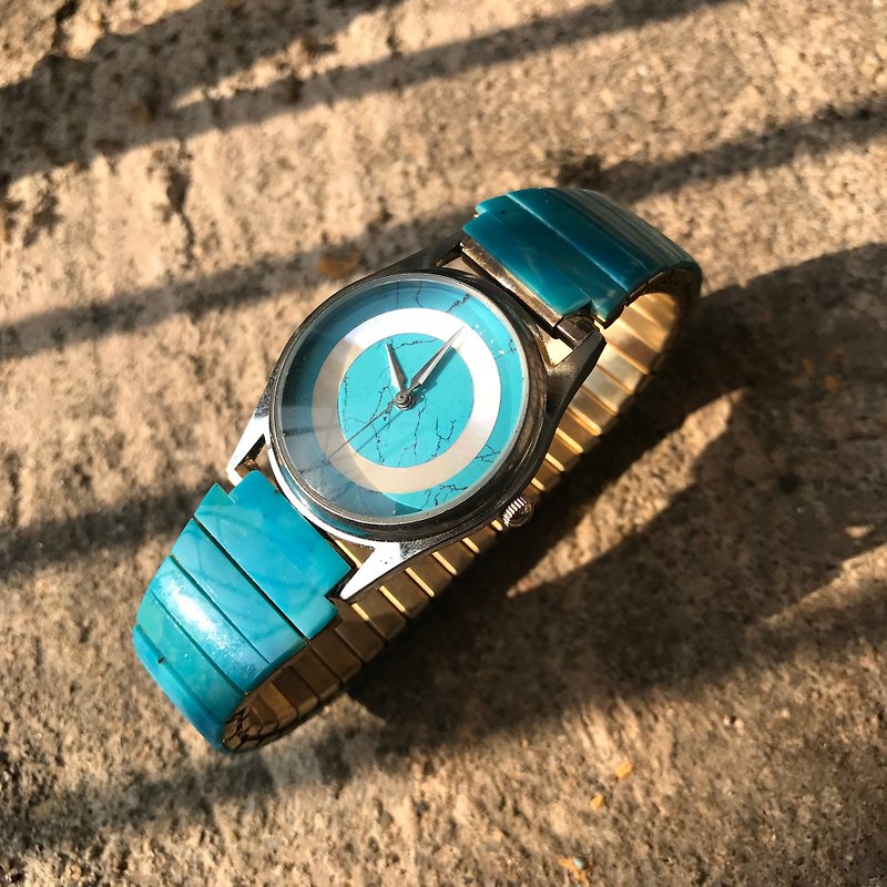 【Lost And Find】 Turquoise mother of pearl watch - นาฬิกาผู้หญิง - เครื่องเพชรพลอย สีน้ำเงิน