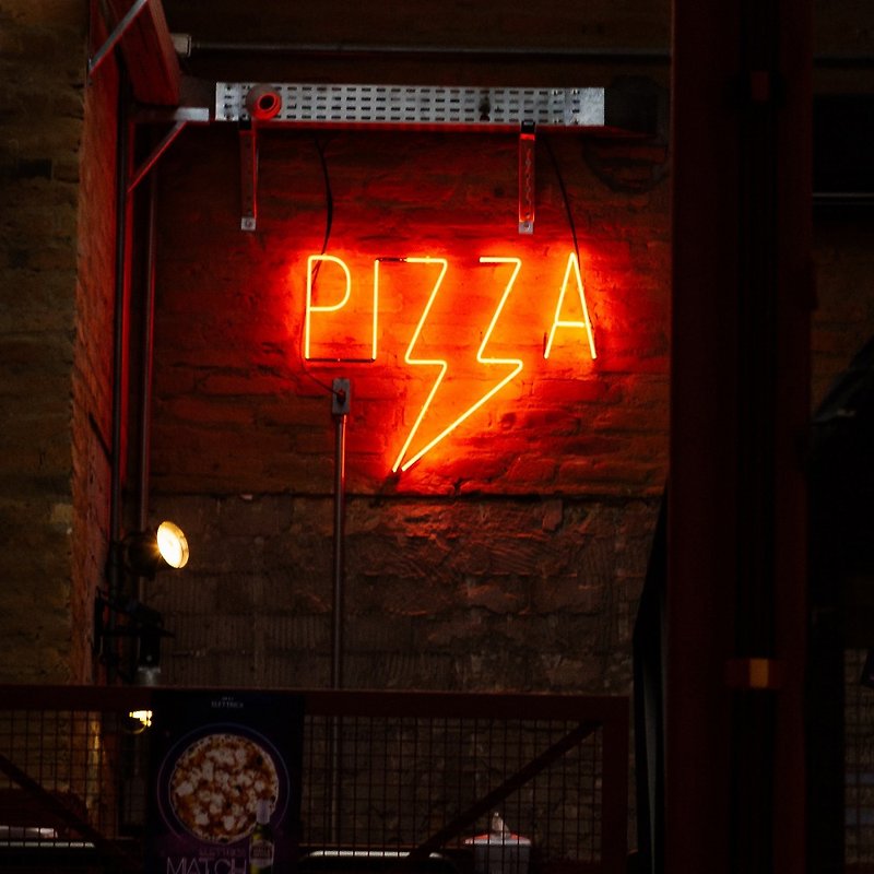 Pizza LED Neon Sign for Home Office Party Wall Bar Wedding Birthday - โคมไฟ - อะคริลิค สีใส
