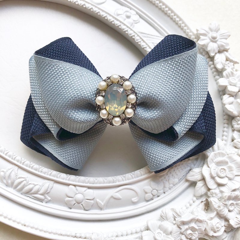 Elegant lady spring clip / blue gray + navy - Hair Accessories - Other Materials Gray