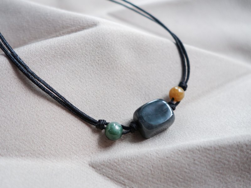 Meet noble people from all directions・Natural black-bone jade rope necklace・Burmese jade・Sardonyx - สร้อยคอ - หยก 