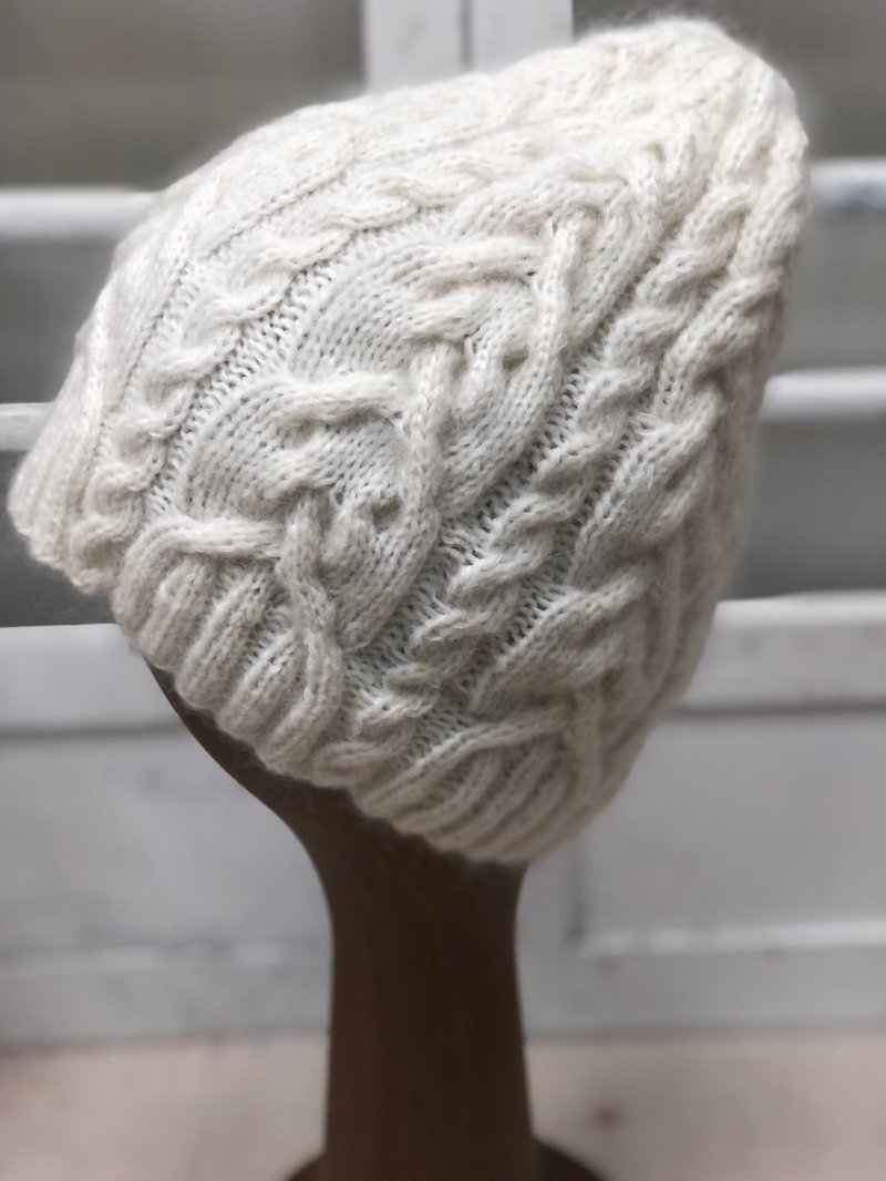 [Customized] ChiChi handmade-high-quality wool knitted hat/wool hat/hand-knitted - Hats & Caps - Wool White