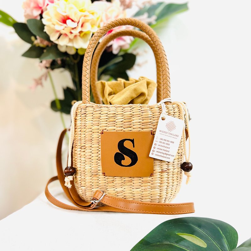 Straw Bag, Handbag, Crossbody Bag, Initial paint, Thai Weaving Seagrass - Messenger Bags & Sling Bags - Plants & Flowers 