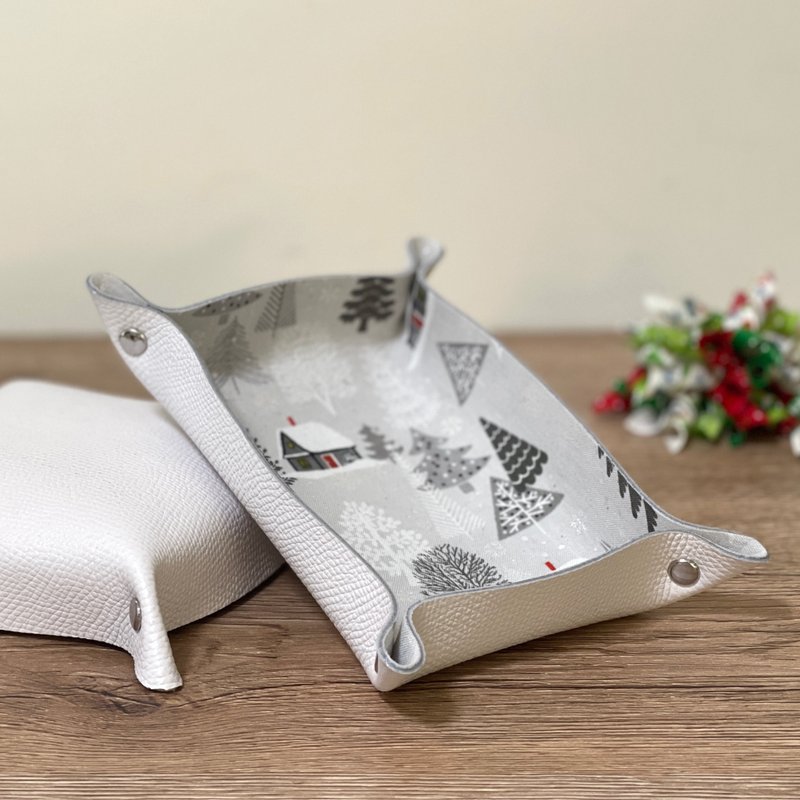 聖誕節皮革置物盤 收納盤 鑰匙飾品收納 交換禮物 - 收納箱/收納用品 - 真皮 