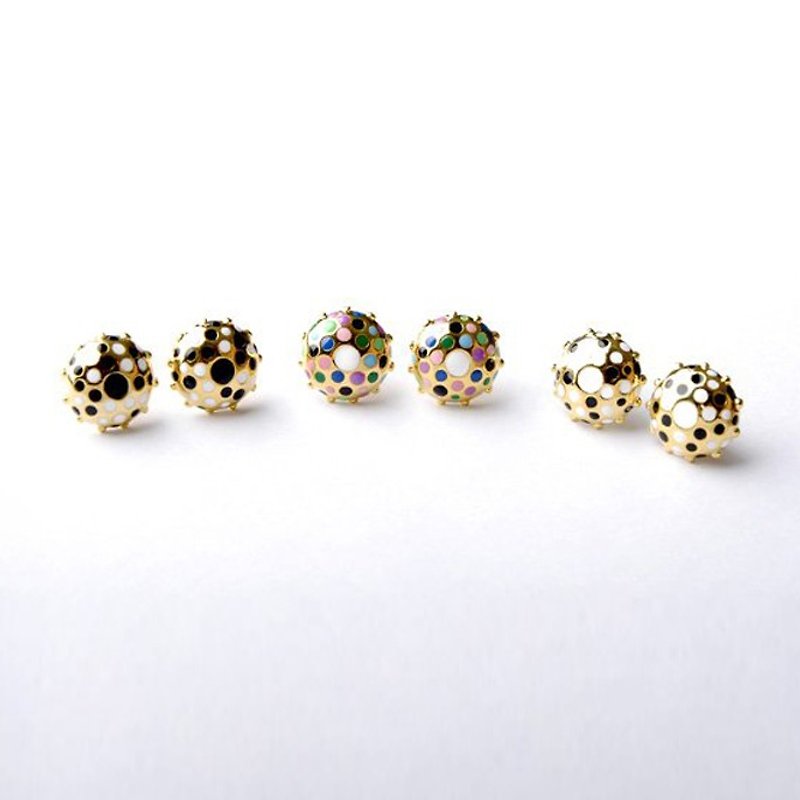 Round polka dot earrings, Polka dot stud earrings - Earrings & Clip-ons - Other Metals Multicolor