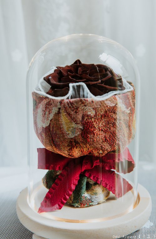 OWN Flower花藝設計 小香風花束/永生花玻璃盅/玻璃罩夜燈/禮物/喬遷禮/開幕禮/入厝禮