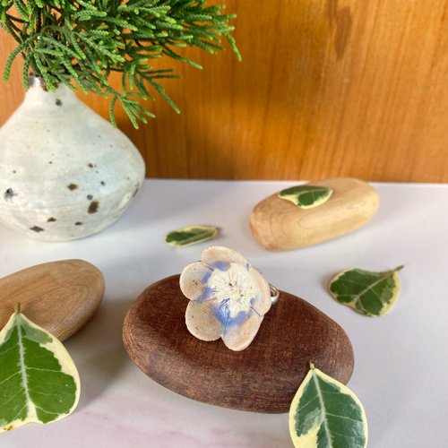 【本物】くっきー！ご本人手作り “指花” 陶器 本物】くっきー！ご本人手作り “指花” 陶器 - メルカリ