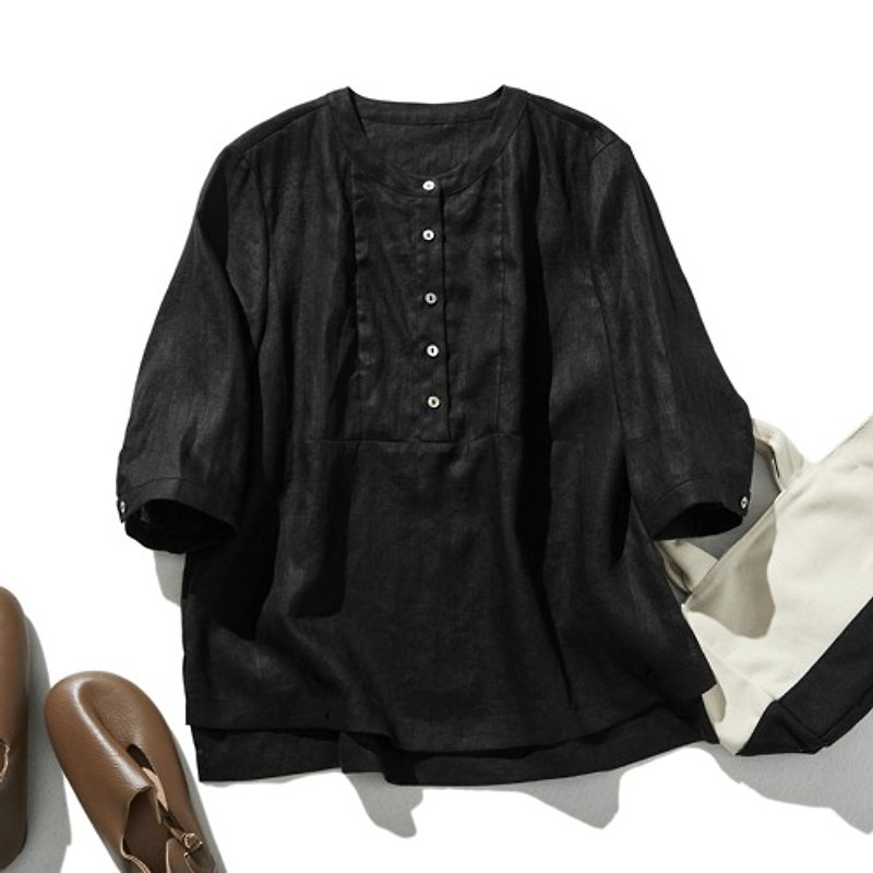 A 3/4 sleeve Linen that can be worn both elegantly and casually. 100% linen, black, 240511-5 - เสื้อผู้หญิง - ผ้าฝ้าย/ผ้าลินิน 