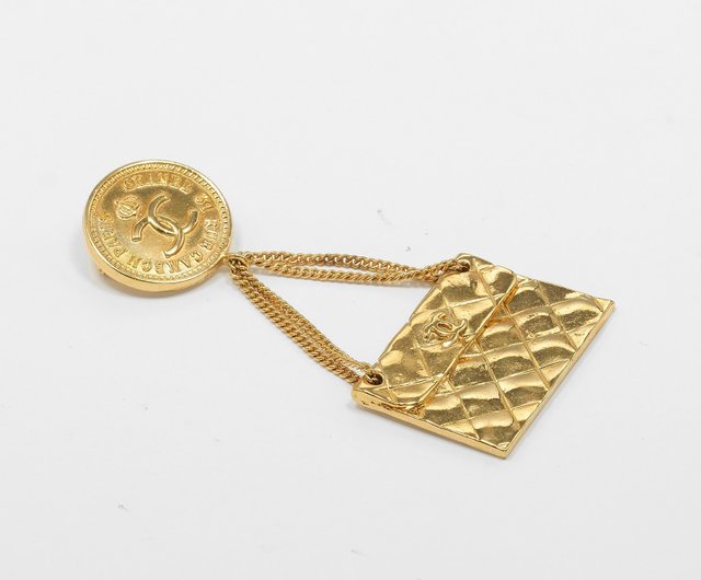 日本直送】シャネル CHANEL バッグモチーフ マトラッセ ココマーク