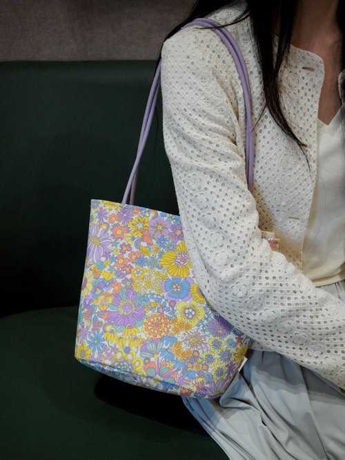 英国リバティ小花柄 ハンドメイド サイドバケットバッグ 多彩な柄で