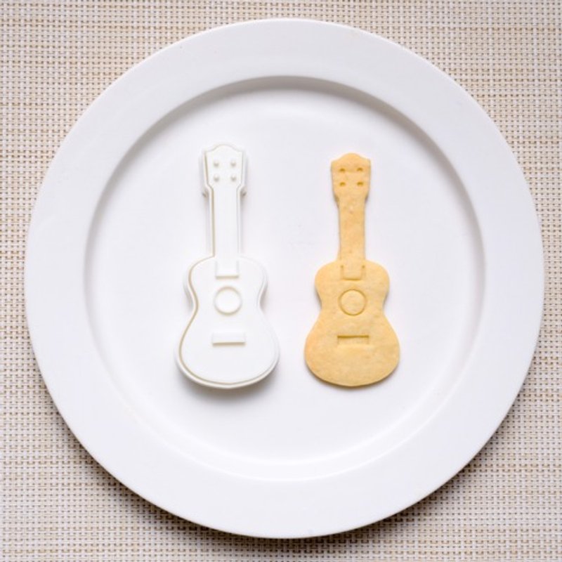 Ukulele (cookie cutter/cookie mold) - เครื่องครัว - พลาสติก 