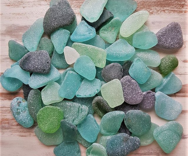 大きな海ガラス。自然の海ガラス。パッケージには15個入り。 - ショップ Japan Sea Glass その他 - Pinkoi