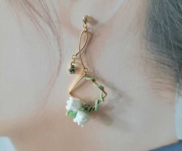 ウサギ　レジンヘアゴム　スズランブーケ ウサギ レジンヘアゴム スズランブーケ No.601 うさぎのお月見 レジン