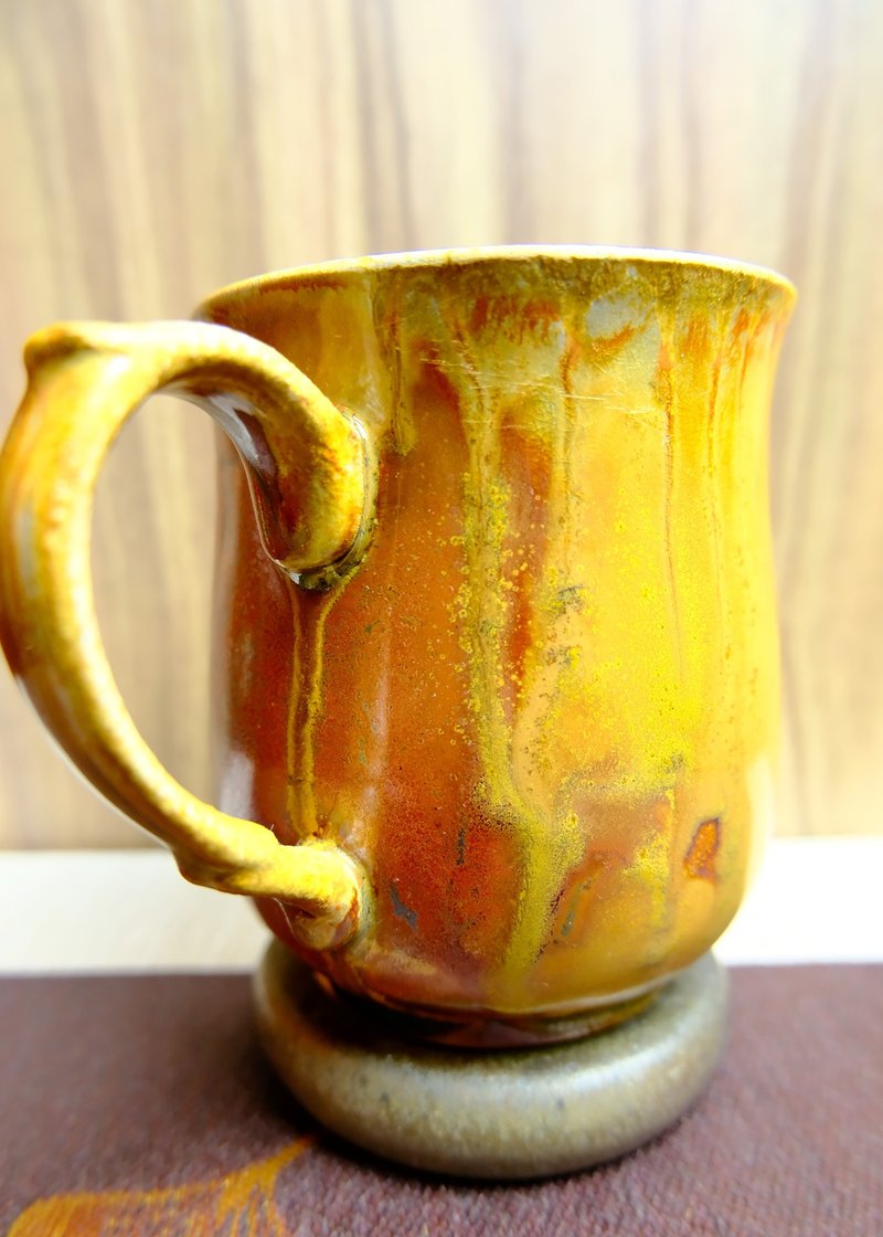 Wood fired mug-fallen iron red mug - งานเซรามิก/แก้ว - ดินเผา 