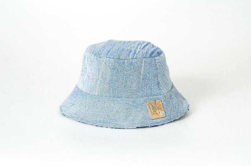 Hard to wear fisherman's hat on both sides - plain / short hat version - หมวก - ผ้าฝ้าย/ผ้าลินิน สีน้ำเงิน