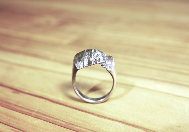 雪山戒指 - 戒指 - 其他金屬 銀色