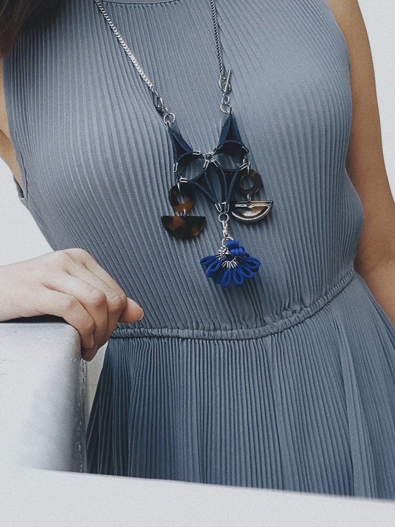 LENA Necklace :BLUEJAY - สร้อยคอ - วัสดุอื่นๆ สีน้ำเงิน