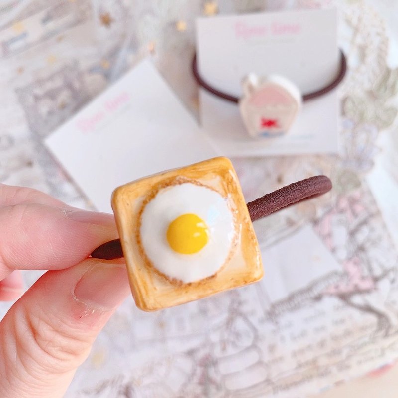 Hand-painted Hong Kong-style tea restaurant fried egg toast toast bread hair ring - Hair Accessories - Clay Gold