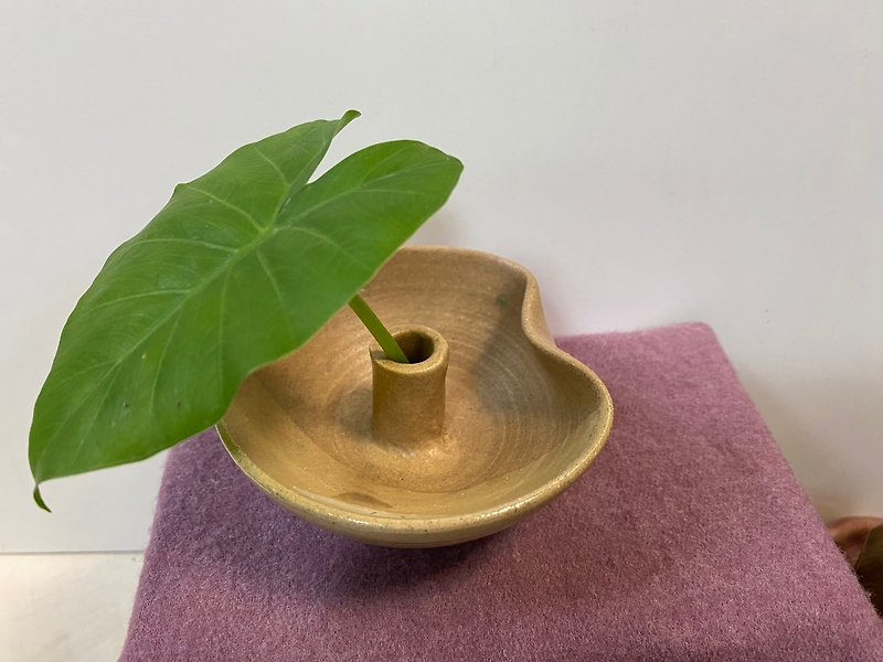 small flower pot - Pottery & Ceramics - Pottery 