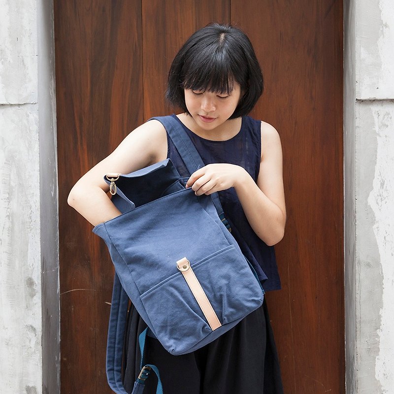Mushroom Mogu / Canvas Bag / Back / Travel / M: I (Deep Blue) - Backpacks - Cotton & Hemp Blue