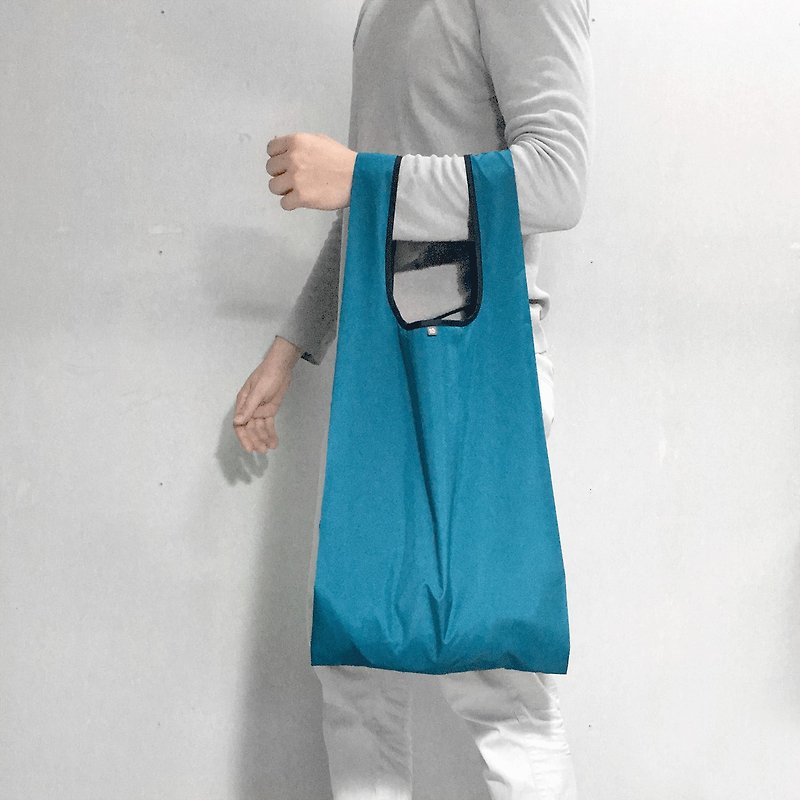 U4 No. 4 Recycled Shopping Bag / Indigo / Two-tone - กระเป๋าถือ - เส้นใยสังเคราะห์ สีน้ำเงิน