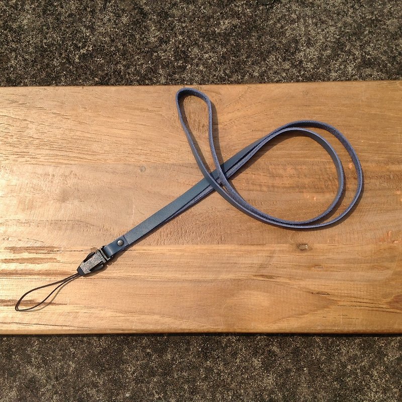 Mobile phone strap leather lanyard lanyard hook long rope leather rope, hanging neck hanging neck camera strap sling blue - เชือก/สายคล้อง - หนังแท้ สีน้ำเงิน