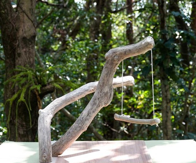 天然木セイヨウズ 森のバードスタンド - 鳥用品