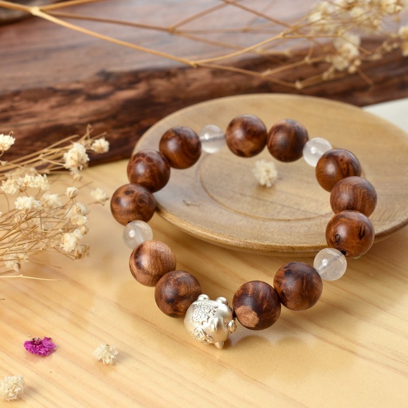 CYPRESS Xiao Nan tumor flower wooden safety bracelet - Bracelets - Wood Brown