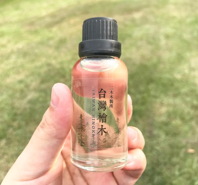 Taiwan Hinoki Essential Oil 30ml Fragrance Dropper Bottle - Fragrances - Essential Oils Khaki
