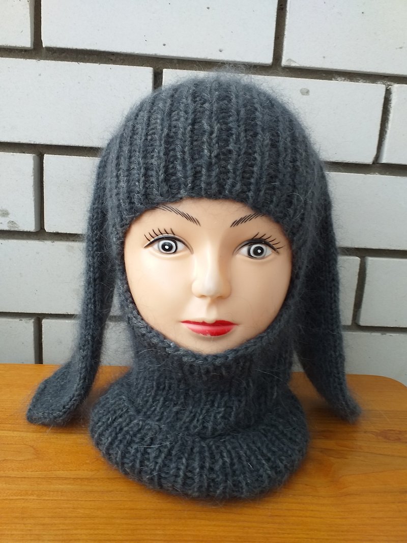 Dark gray balaclava with bunny ears in hand-knitted mohair - หมวก - ขนแกะ สีเทา