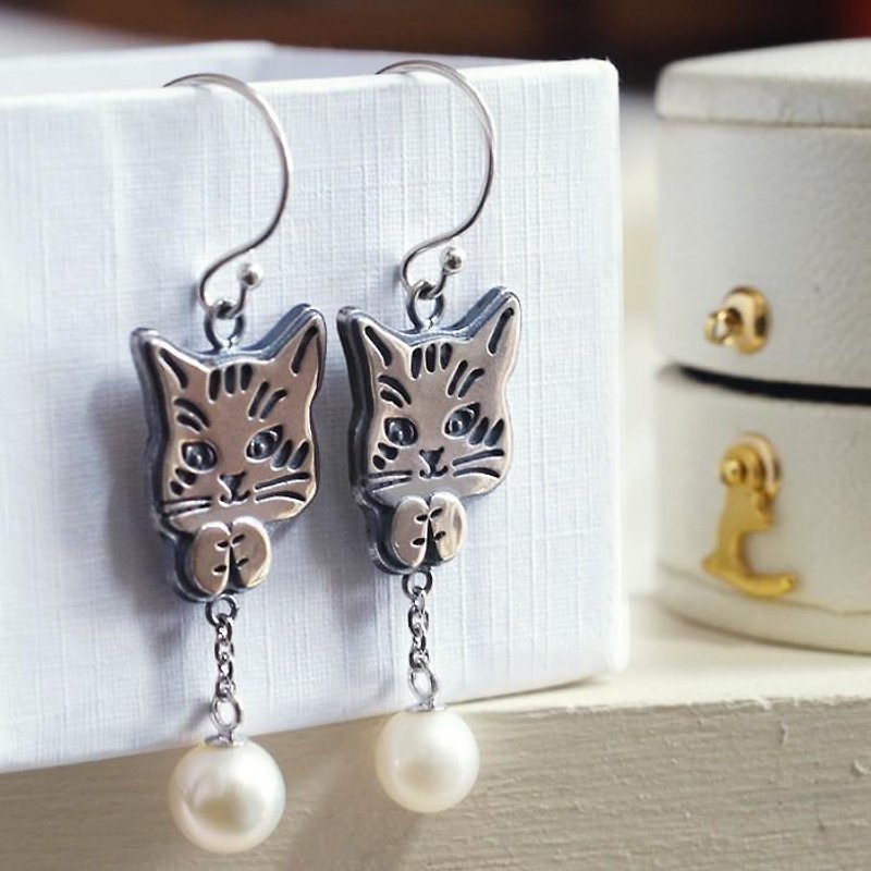 Cat earrings playing with pearls - Earrings & Clip-ons - Sterling Silver Silver